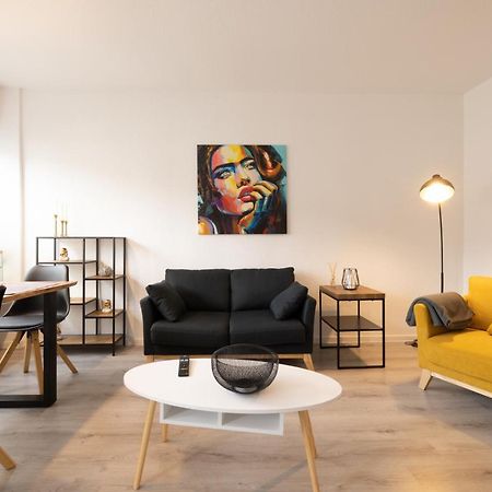 ☆ Modern Stylish Flat In Central Location Вільгельмсгафен Екстер'єр фото